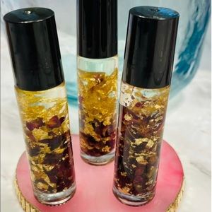 24K Gold & Rose 🌹 Lip Oils 🤩